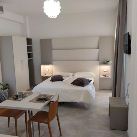 Hotel Abel Cesenatico Buitenkant foto